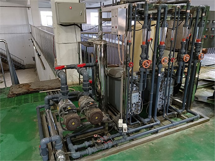 食品行業2臺麥克尼斯MX-300